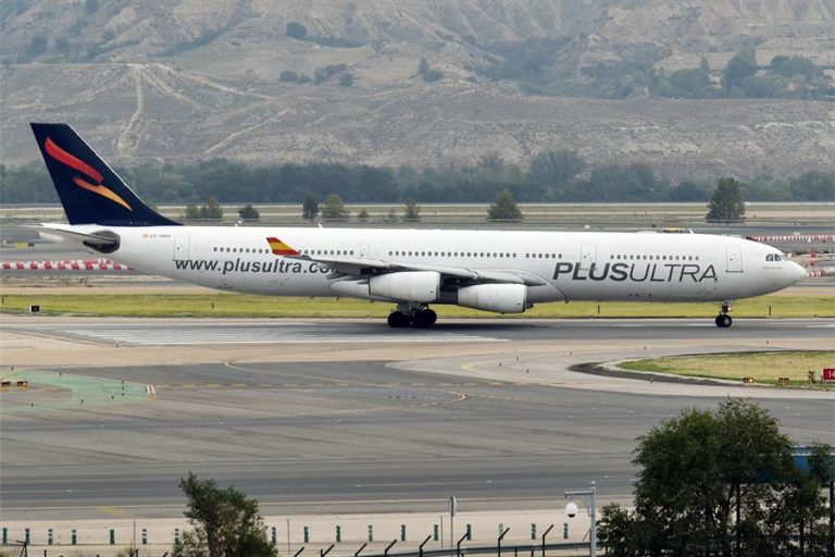Avión plus ultra líneas aéreas